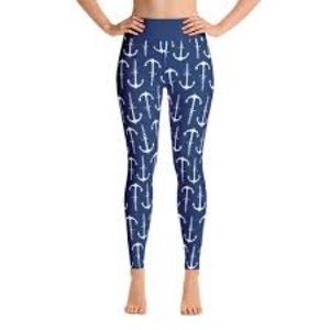 Anchor and chain yoga pants.